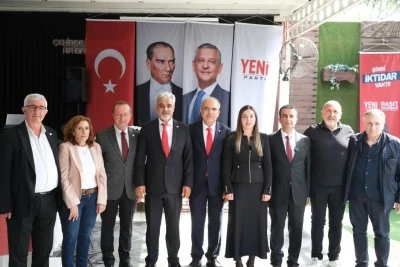 Yeni Parti Osmangazi'de Raşit G&uuml;rb&uuml;z başkan se&ccedil;ildi