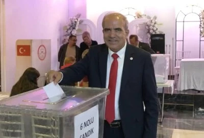 Yeni Parti Osmangazi'de Raşit G&uuml;rb&uuml;z başkan se&ccedil;ildi
