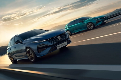 Yeni Peugeot 308 Sahneye &Ccedil;ıktı. İşte Detaylar