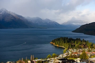 Yeni Zelanda'da toprak kayması: 2 &ouml;l&uuml;