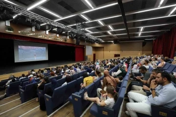 Yenimahalle Belediyesi&rsquo;nden sağlık &ccedil;alışanlarına jest
