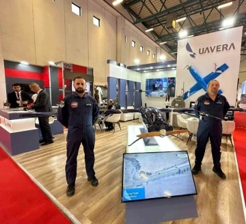 Yerli &uuml;retim İHA&rsquo;lar beğeni topladı
