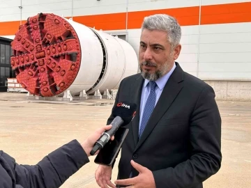 Yerli ve milli t&uuml;nel a&ccedil;ma makinesi &uuml;reticisi &Ouml;z&uuml;doğru: "Yerli t&uuml;nel a&ccedil;ma makinemizin olmadığı iddiaları bizi &uuml;zd&uuml;"
