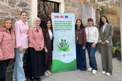 Yeşilay İzmir Şubesi, Koruma Altındaki &Ccedil;ocuklara Dijital Bağımlılık Ve &Uuml;retken Medya Eğitimi Başlattı