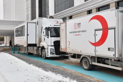 Yeşilyurt Belediyesi Personelinden Kızılay&rsquo;a Anlamlı Destek!