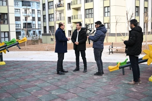 Yeşilyurt&rsquo;ta  depreme dayanıklı yeni yaşam alanları y&uuml;kseliyor
