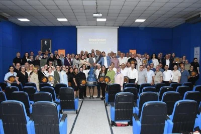 Yeşim Grup'ta emekler onurlandırıldı