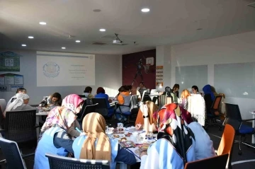 Yeşim Grup&rsquo;ta farkındalık &ccedil;emberi at&ouml;lyesi