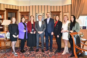 Yeşim iyilikleri &ouml;d&uuml;llendirdi