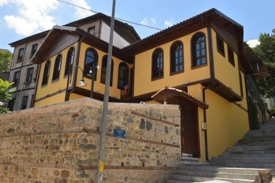 Yıldırım Belediyesi, Bursa'nın tarihi yapılarını ayağa kaldırıyor