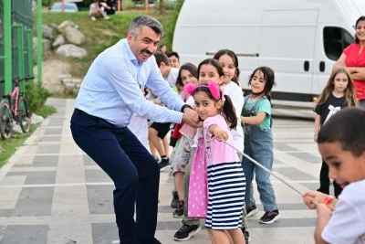 Yıldırım Belediyesi &ccedil;ocuklara unutulmaz bir g&uuml;n yaşattı