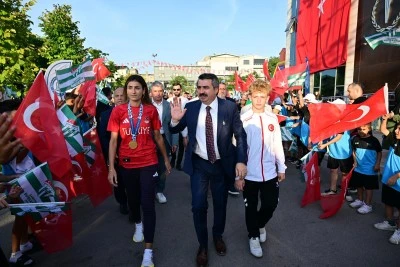 Yıldırım Belediyesi geleceğin sporcularını yetiştirmeye devam ediyor! 