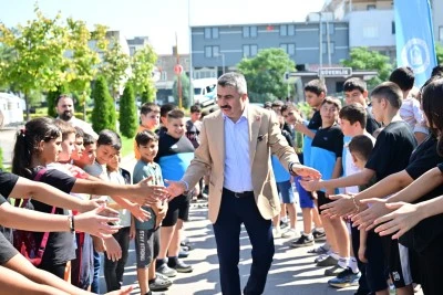 Yıldırım Belediyesi ger&ccedil;ekleştirdiği yatırımlarla gen&ccedil;leri sporla buluşturuyor!