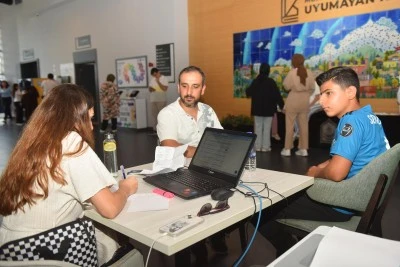 Yıldırım Belediyesi'nden &ouml;ğrencilere danışmanlık hizmeti 