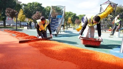 Yıldırım Belediyesi'nden parklara kış bakımı