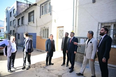 Yıldırım&rsquo;da merdivenli yollar, &ccedil;ıkmaz sokaklar caddelere d&ouml;n&uuml;ş&uuml;yor