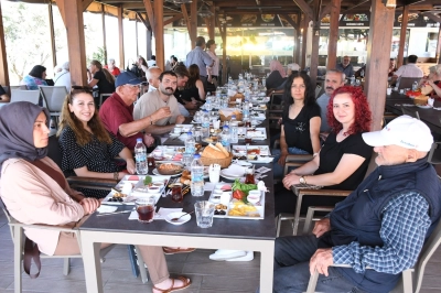 Y&ouml;r&uuml;kler Gazibeğendi&rsquo;de Buluştu