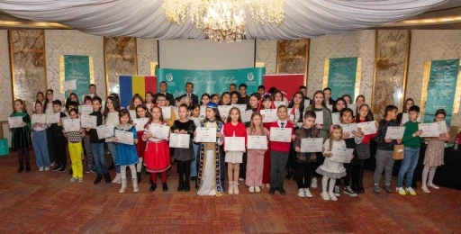 Yunus Emre Enstit&uuml;s&uuml;, Romanya&rsquo;da 10. Geleneksel T&uuml;rk&ccedil;e Şiir Okuma Yarışması&rsquo;nı d&uuml;zenledi
