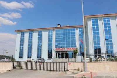 Yurt dışına ka&ccedil;mak isteyen FET&Ouml; ş&uuml;phelileri sınırda yakalandı; 6 tutuklama