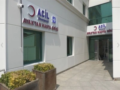 Yurtta kalan 19 &uuml;niversite &ouml;ğrencisi akşam yemeğinden zehirlendi