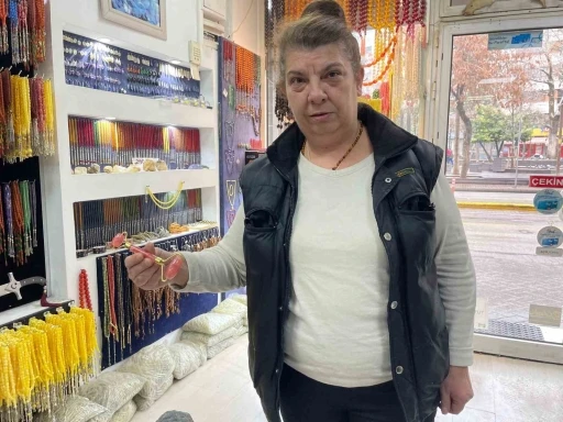 Y&uuml;z masaj taşları cinsiyet ayrımı olmaksızın tercih ediliyor
