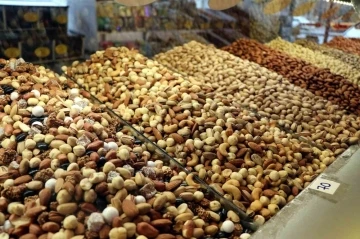 Z kuşağı en &ccedil;ok fıstık, badem ve ceviz t&uuml;ketiyor
