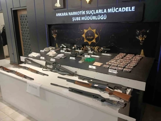 Zehir tacirlerine y&ouml;nelik ger&ccedil;ekleştirilen &lsquo;Demir Kıran- 1&rsquo; operasyonundaki g&ouml;zaltı sayısı 114&rsquo;e y&uuml;kseldi
