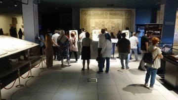 Zeugma Mozaik M&uuml;zesi, festival i&ccedil;in Gaziantep&rsquo;e gelenlerin akınına uğruyor
