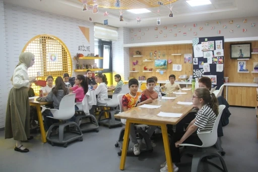 Zeytinburnu&rsquo;nda geleceğin m&uuml;hendisleri yetişiyor
