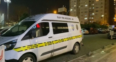 Zeytinburnu'nda kızını silahla &ouml;ld&uuml;r&uuml;p, eski eşini ağır yaralayan ş&uuml;pheli yakalandı