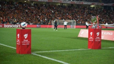 Ziraat T&uuml;rkiye Kupası: Trabzonspor: 0 - Galatasaray: 1 (Ma&ccedil; devam ediyor)
