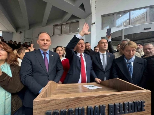 Zonguldak Belediye Başkanı Erdem&rsquo;e hakaret iddiasıyla ilgili 1 kişi 1 tutuklama
