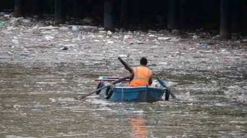 Zonguldak&rsquo;ta fırtına sonrası hayat normale d&ouml;n&uuml;yor
