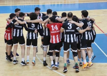 Zonguldak Voleybol Spor Kul&uuml;b&uuml; 2. Lig yolunda
