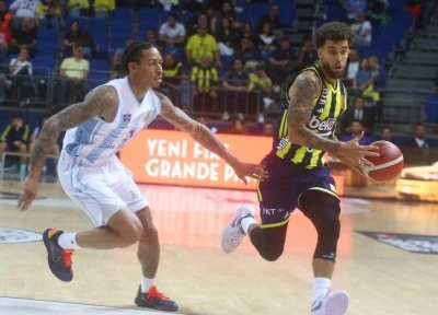 Zorlu ma&ccedil; Fenerbah&ccedil;e Beko'nun 